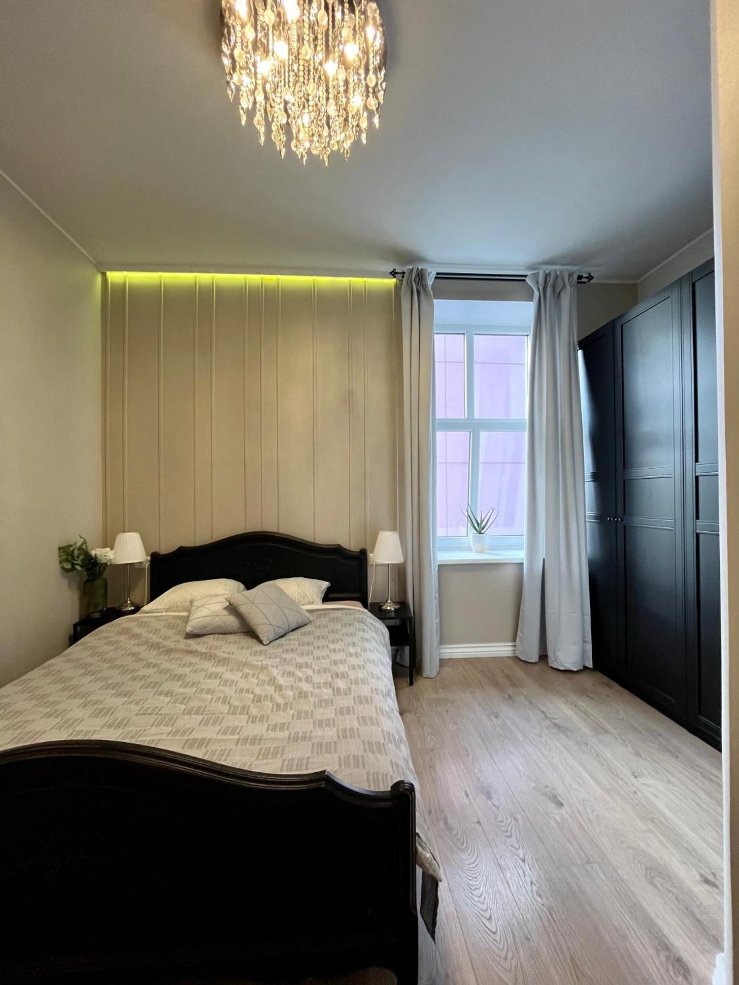 Old Town Apartment - Self Check In Voru Ngoại thất bức ảnh